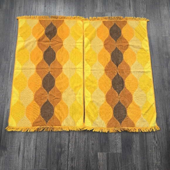 Vintage Other - Vintage 70’s Retro Cannon Royal Family 2 Bath Towels Cotton Yellow Brown Orange